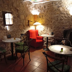 10 deL Pont Café Bar Bistro