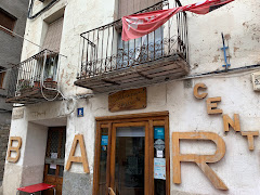 Bar centre
