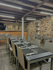 Bar Restaurant L