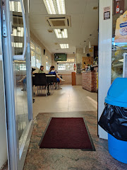 Cafeteria L