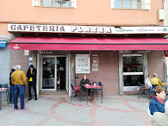 cafeteria plazza