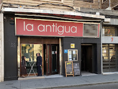 Cafetería restaurante La Antigua