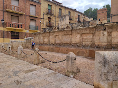 Fuente de los Veinte Caños