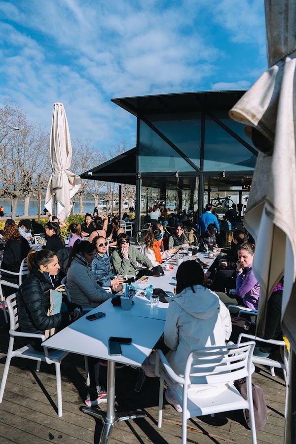 Cafe Aquarium