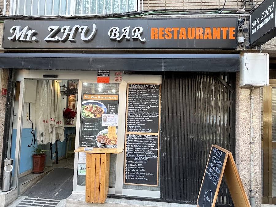 Dr. Zhu Bar Restaurant