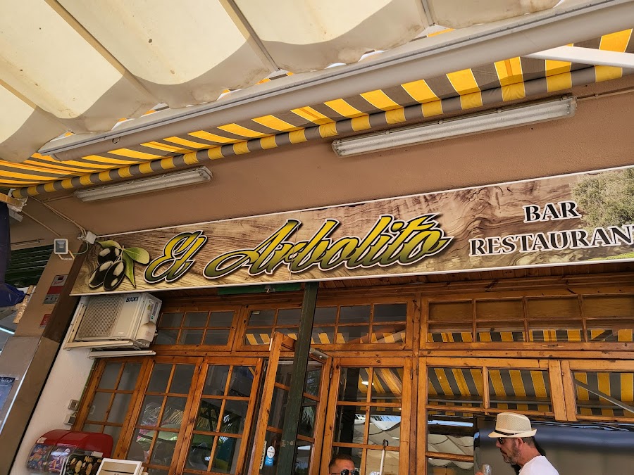 El Arbolito