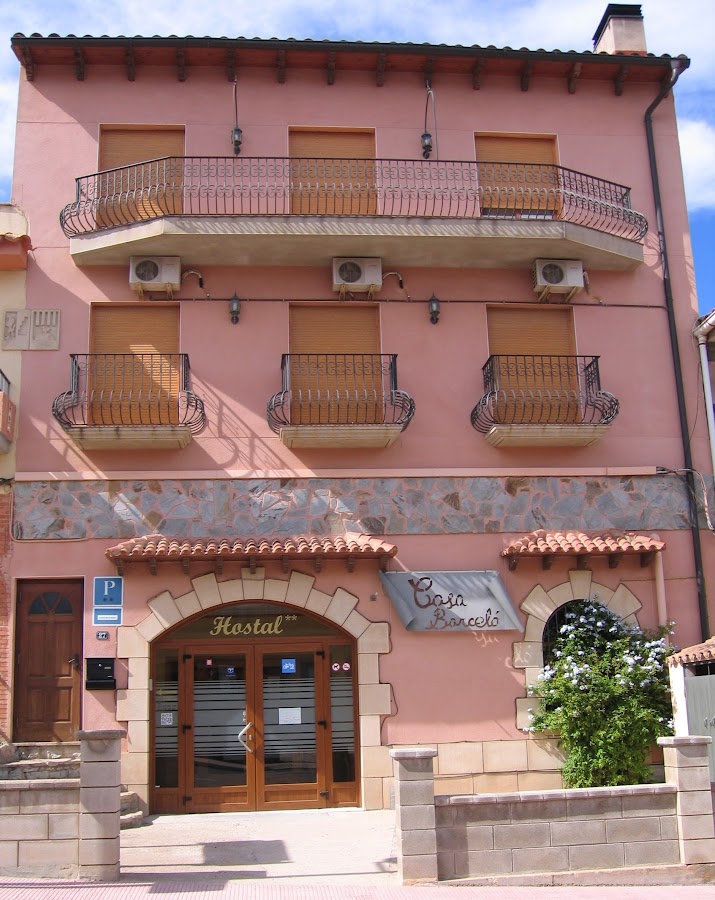 Hostal Casa Barceló B&B