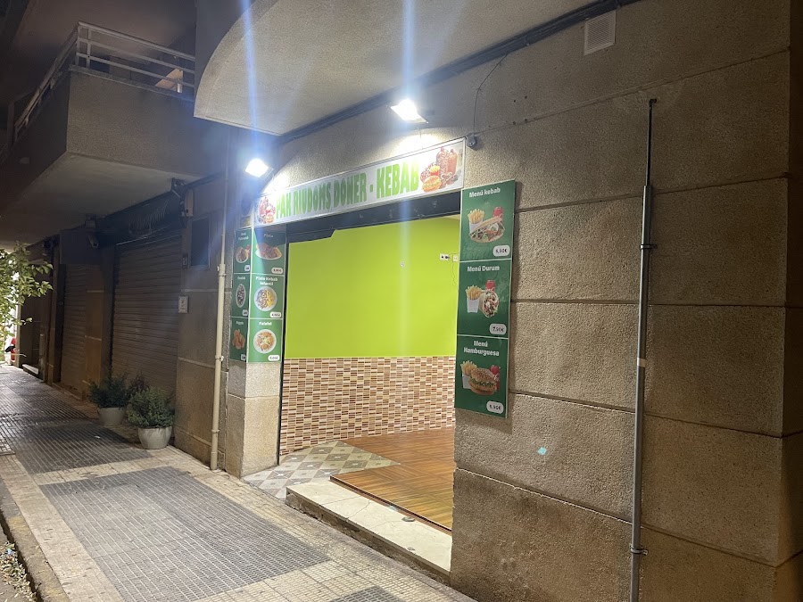 Pak riudoms DONER KEBAB