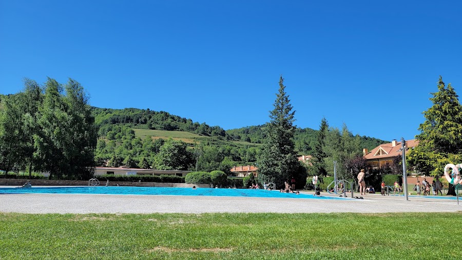 Piscina Municipal De Camprodon
