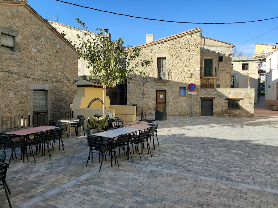 Restaurante Hostal Casa Comaulis