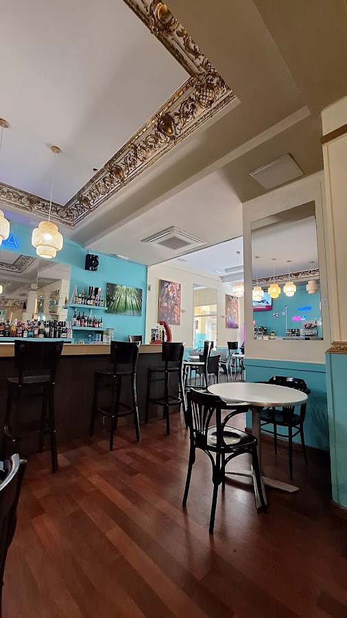 RESTOBAR LA CASCADA