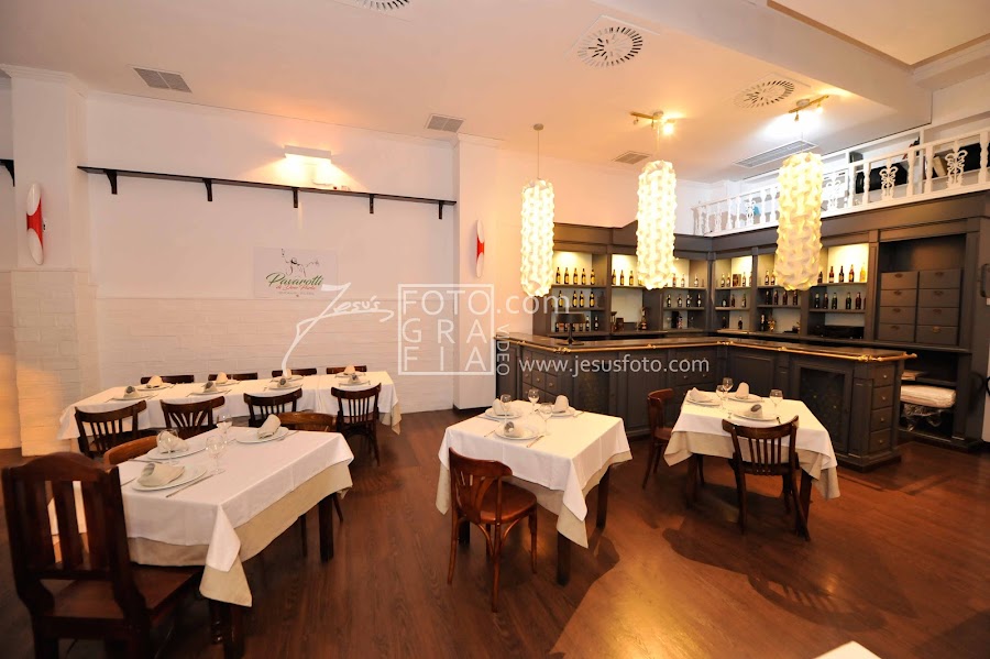 Ristorante Pizzeria Pavarotti Di Dino Parla